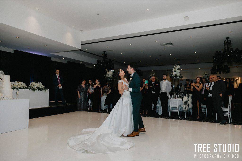 Lakesides-Wedding-Photography-IE-104